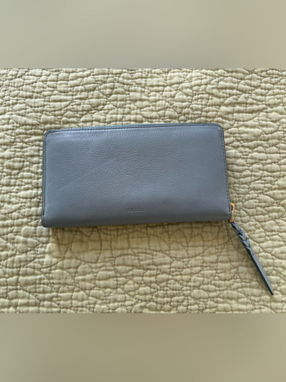 Fossil Zip Close Leather Wallet 8x4” Blue Grey